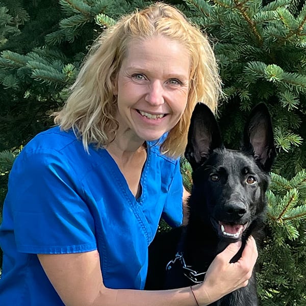 Dr. Jessica Malueg, Southern Wisconsin Veterinarian